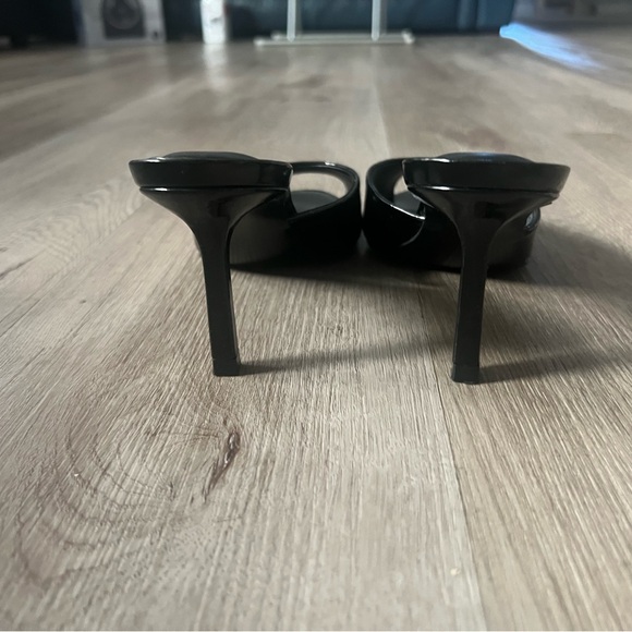 Steve Madden Glossy Black Peep-Toe Heels - Picture 3 of 4